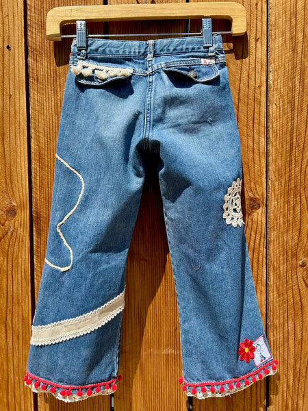 girls capri red love size 5