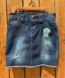 ladies skirt sugar skull Size 12