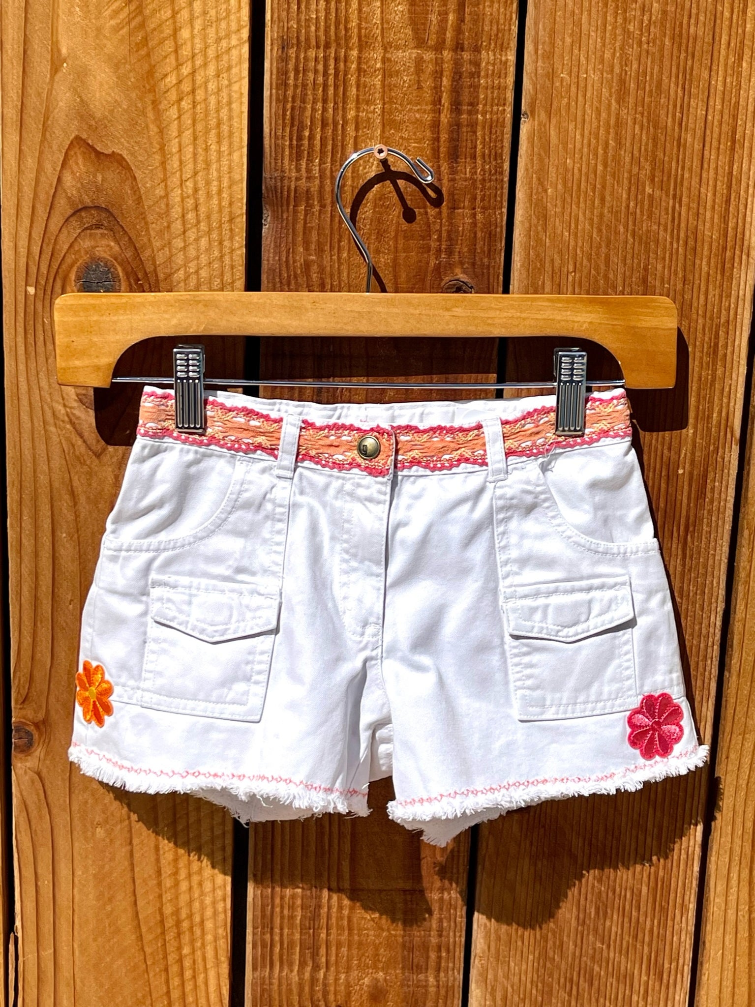 Girls Shorts white with pink and orange Size 7