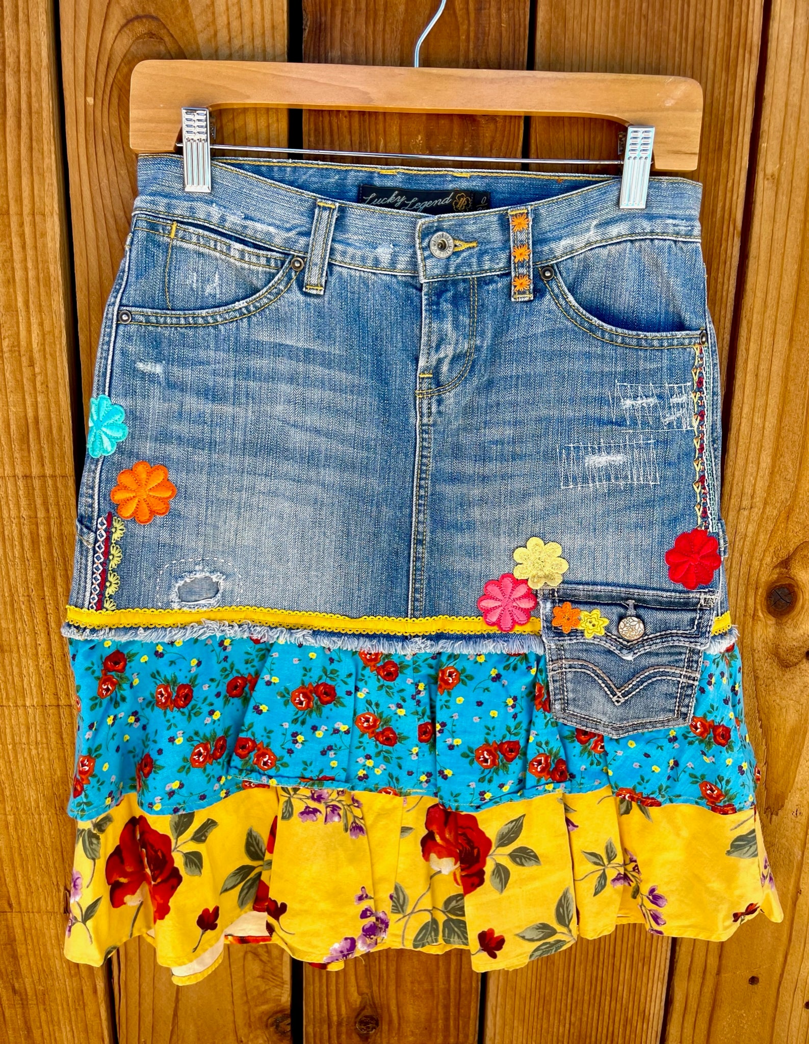 ladies Skirt bright Size 25