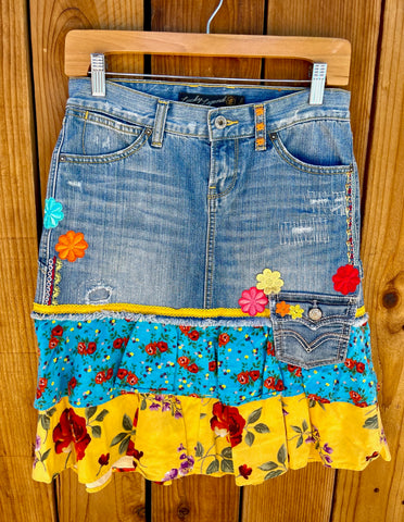 ladies Skirt bright Size 25