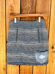 Ladies Skirt wool blue with denim pockets Size 2