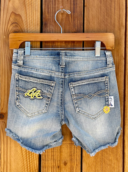 ladies shorts life Size 3