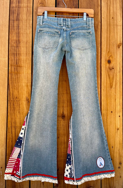 ladies flare mickey mouse Size 4