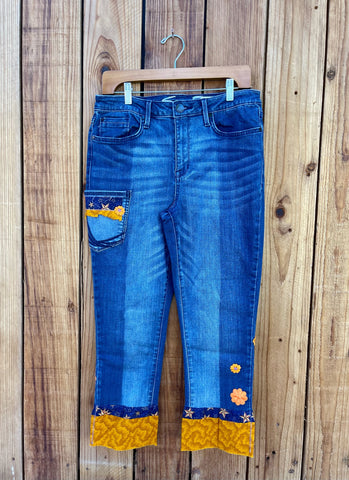 Ladies Capris orange/navy Size 12