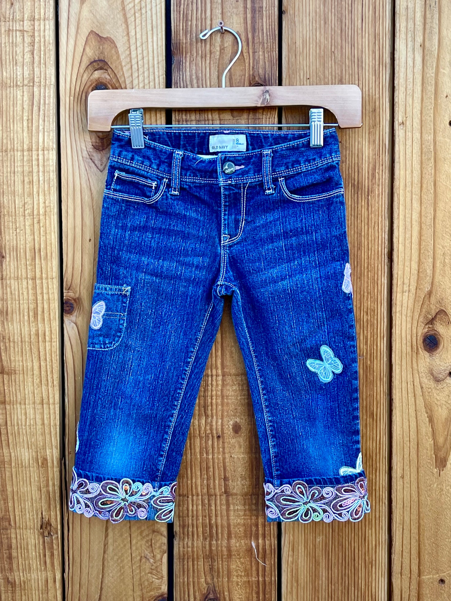 Girls Capris Butterfly sequin Size 8