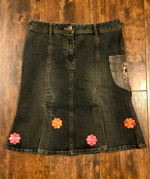 ladies skirt bright flowers Size 2