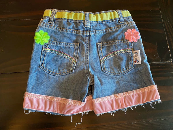 Girls pink and green shorts Size 3T