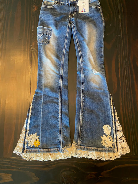 Girls flare cream Size 7