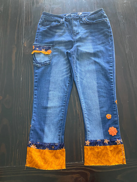 Ladies Capris orange/navy Size 12